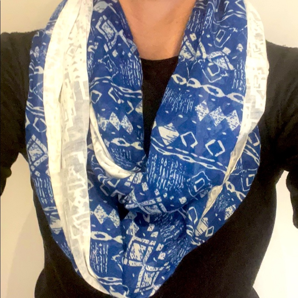 Infinity boho scarf - Picture 1 of 4